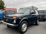 Lada Niva Taiga 4x4 - Lada Niva mit Benzin-Antrieb: Geländewagen, Euro5