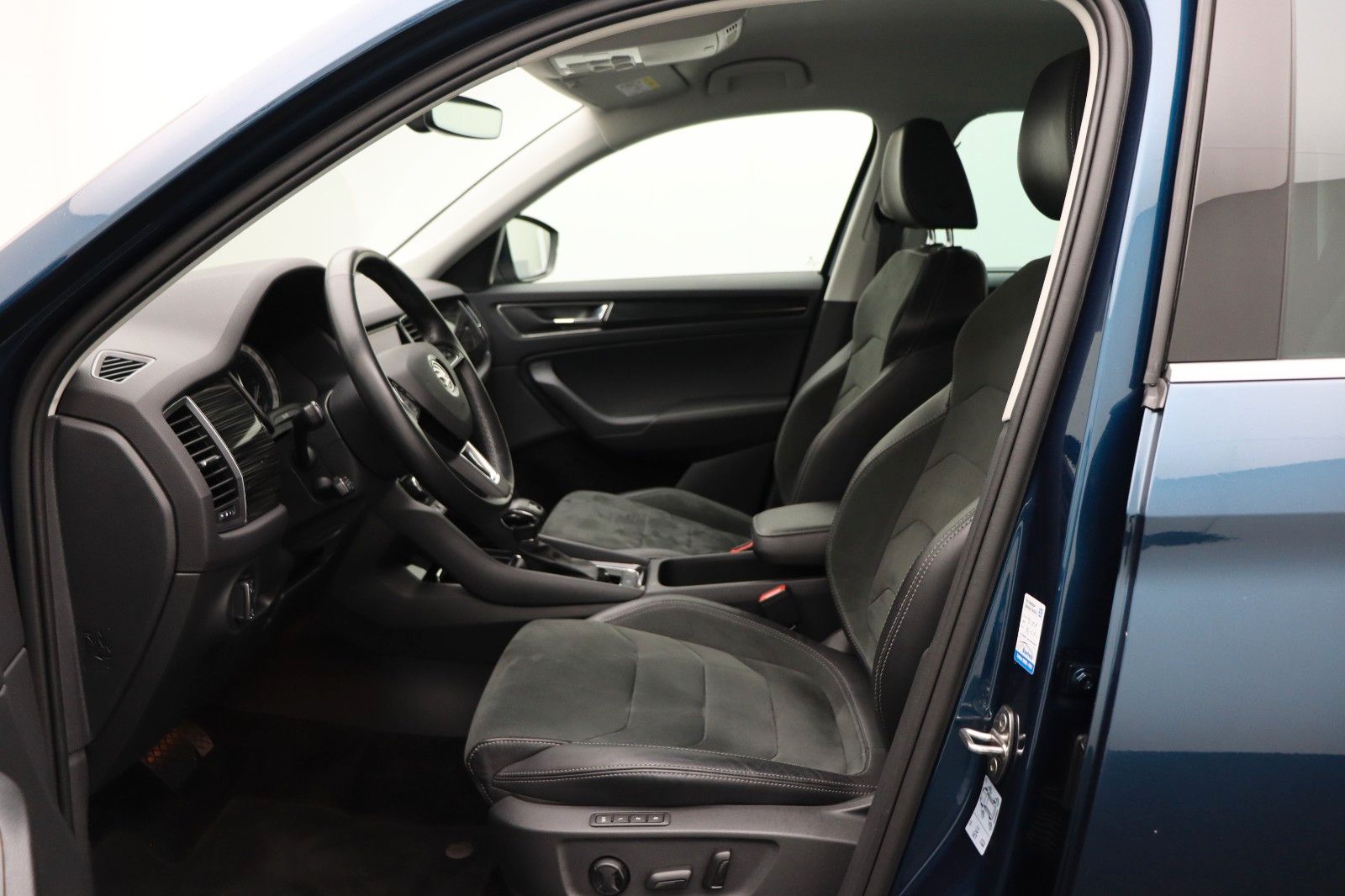 Fahrzeugabbildung SKODA Kodiaq 2.0 AHK LED DSG Teilleder ACC