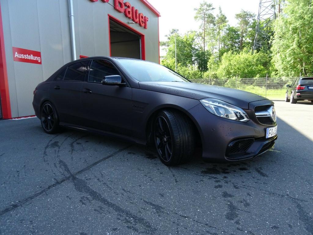 Mercedes-Benz E 63 AMG