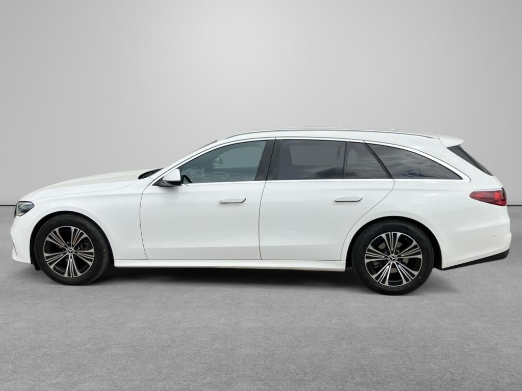 Fahrzeugabbildung Mercedes-Benz E 200 4M T Standhzg*AHK*Distronic*Digital-Light*