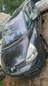 Renault 7-Sitzer TÜV 08/2026 Anhängerkupplung - Renault: Anhängerkupplung