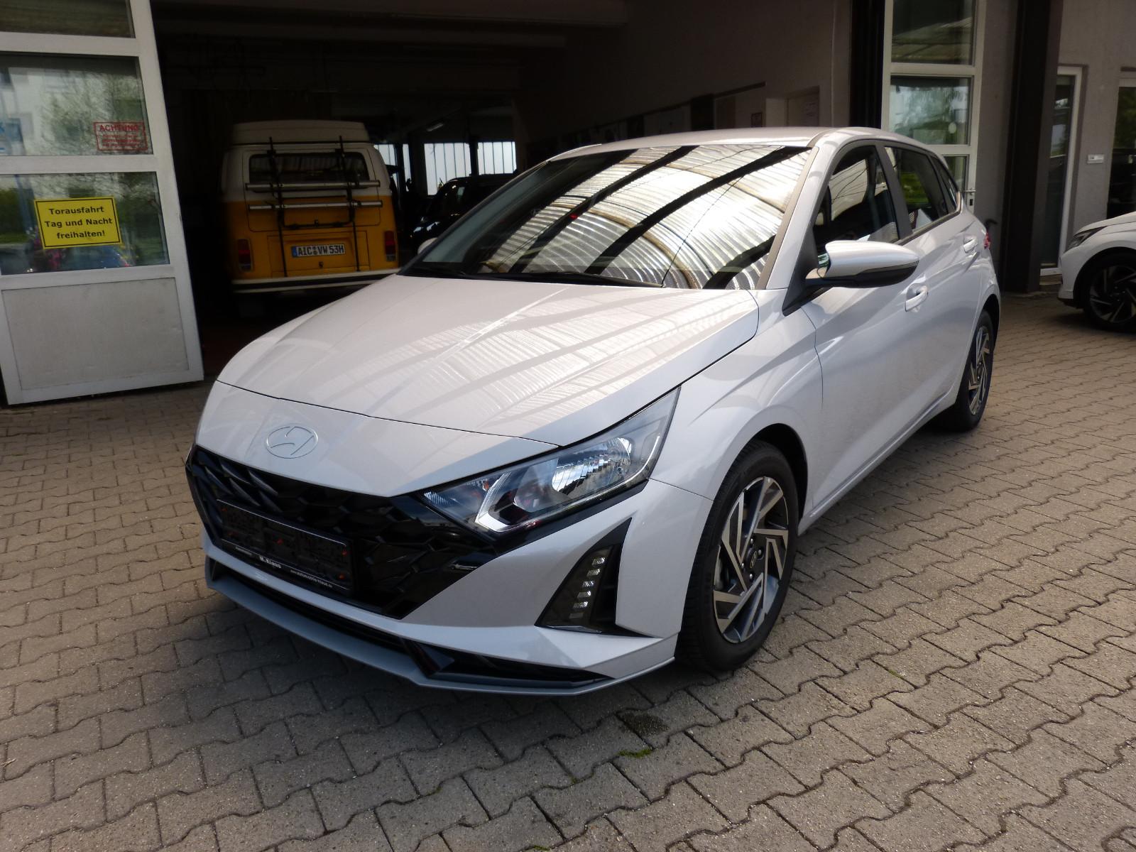 Hyundai i20 Trend  AUTOMATIK NAVI KAMERA 4xSHZ LHZ