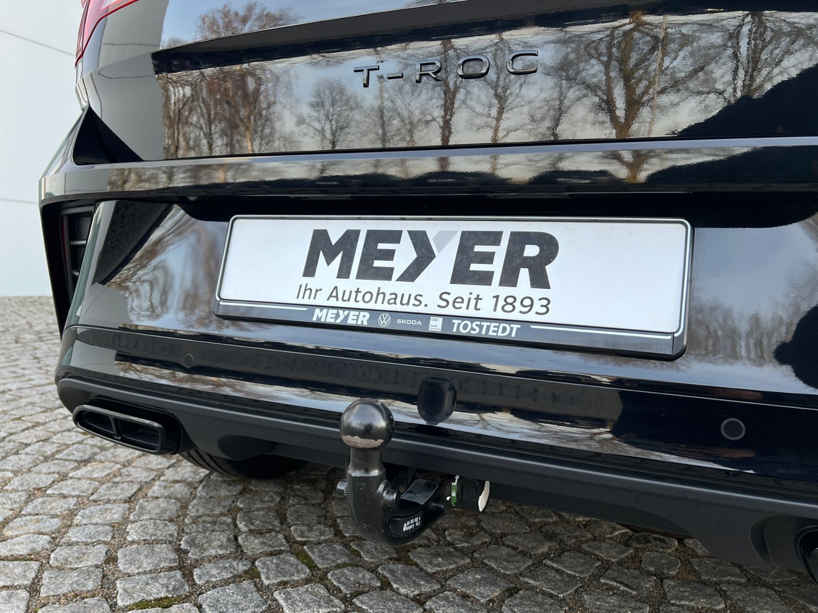 Fahrzeugabbildung Volkswagen T-Roc R-Line 1.5 TSI DSG *AHK,LED,BlackStyle,PDC