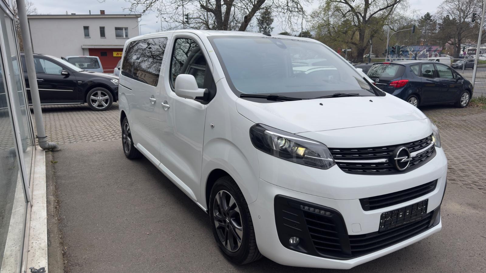 Opel Zafira Life Elegance M*8-SItz+AHK*Pano*Headup*fu