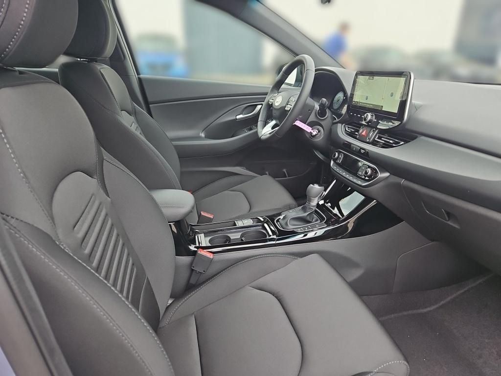 Fahrzeugabbildung Hyundai i30 FL 5-Türer ADVANTAGE 7-DCT 2xKlima SpurH