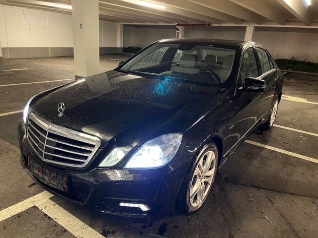 Mercedes-Benz E 250 CDI BlueEFFICIENCY AVANTGARDE AVANTGARDE