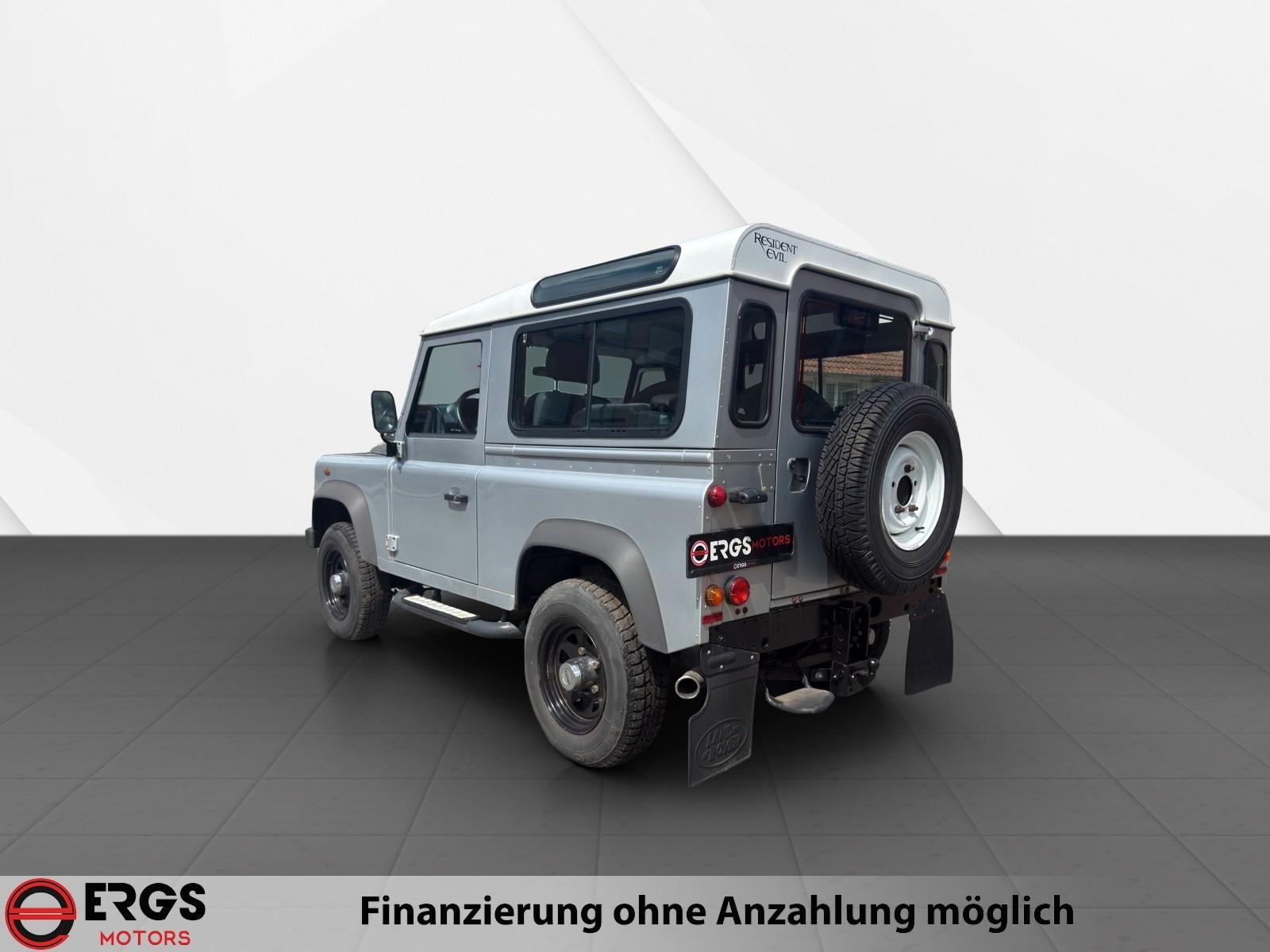 Land Rover Defender 90 TD4 122ch - 1 ère main - 4 Places -  Attelage - Carnet entretien