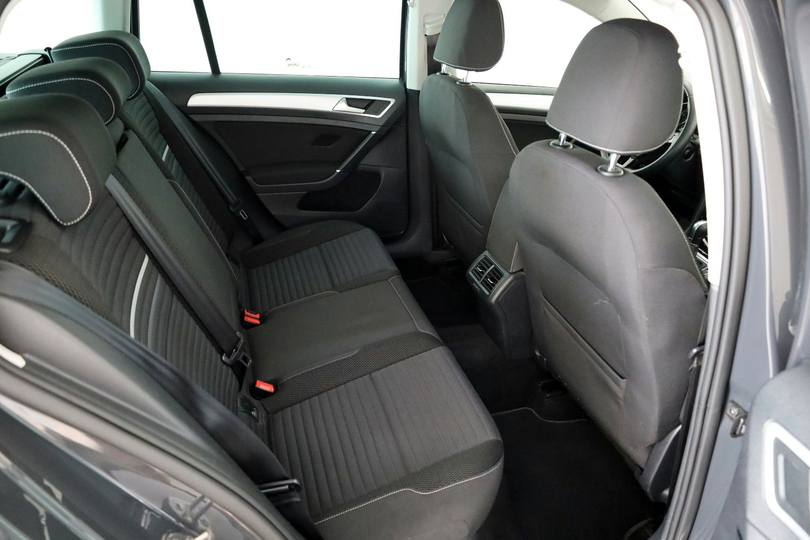 Fahrzeugabbildung Volkswagen Golf VII Variant Cup BMT Navi,Kamera,SH,Panorama
