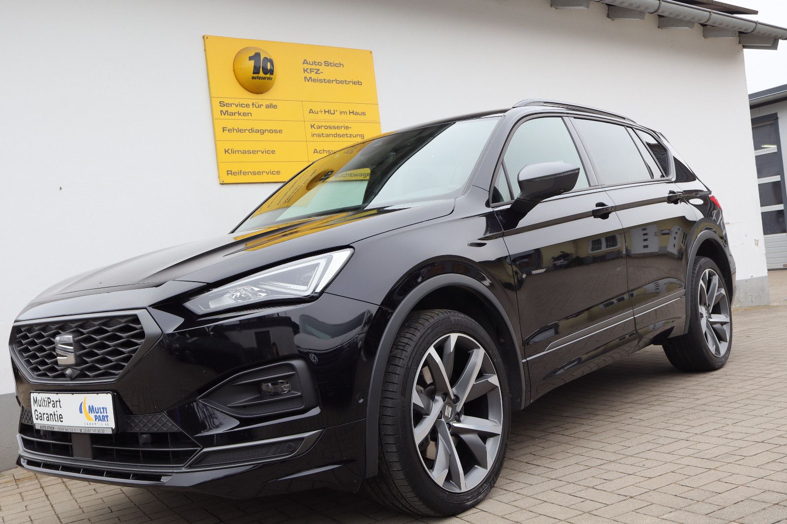 SEAT Tarraco FR 4Drive STH/AHK/PANO/ACC/LED/BEATS...