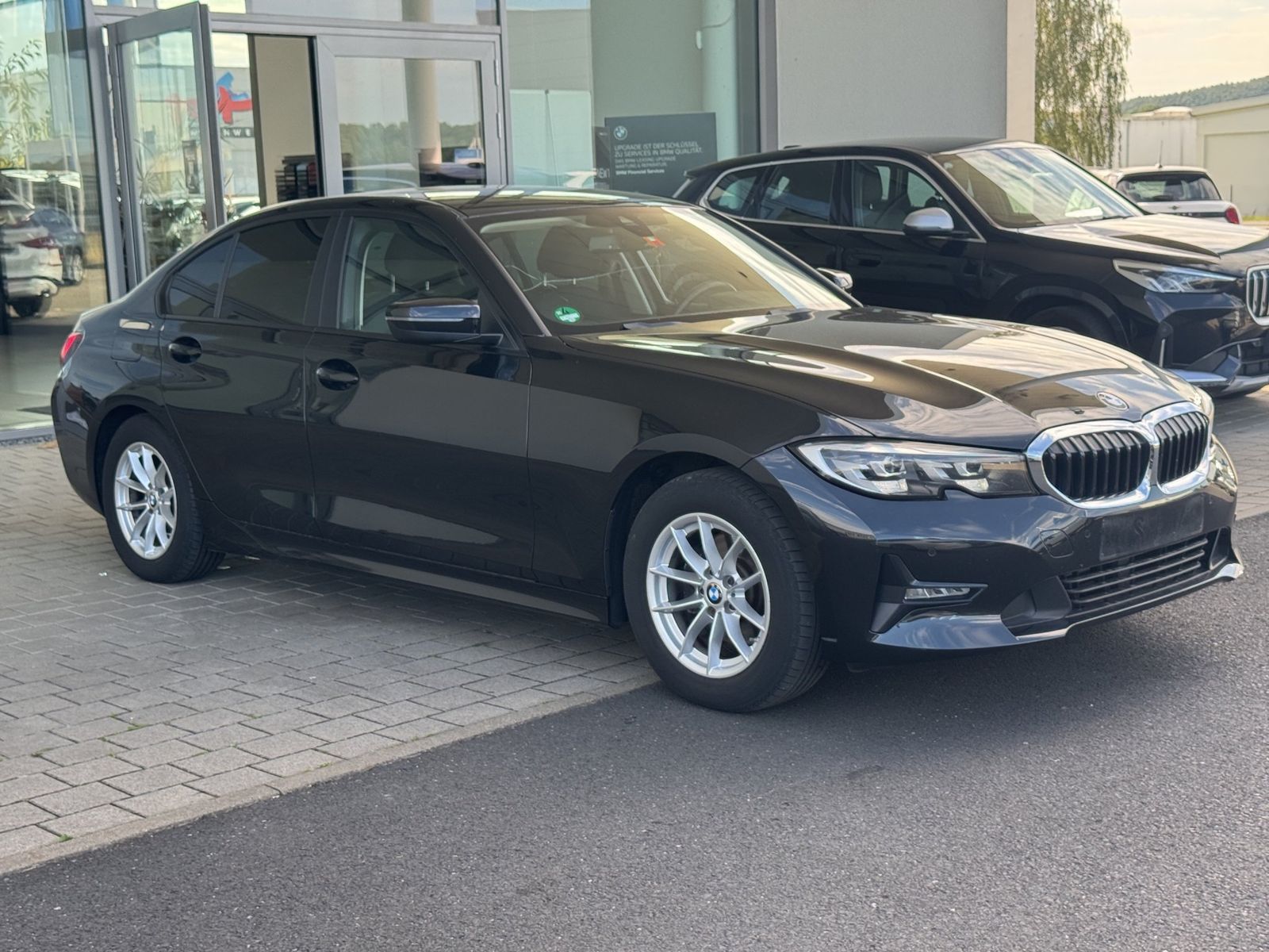BMW 320d Limousine Advantage Hifi.Tempom.SSGL.PDC.SH foto 2