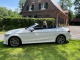 Mercedes-Benz C 300 4MATIC Autom. - - Mercedes-Benz C 300