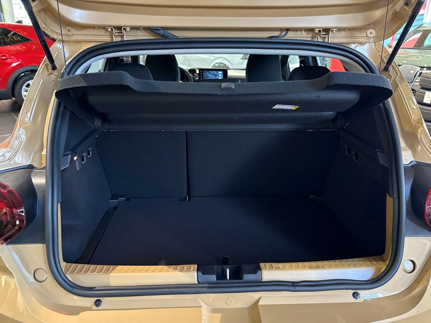 Fahrzeugabbildung Dacia Sandero III Stepway Extreme LED Klimaautom Fahre