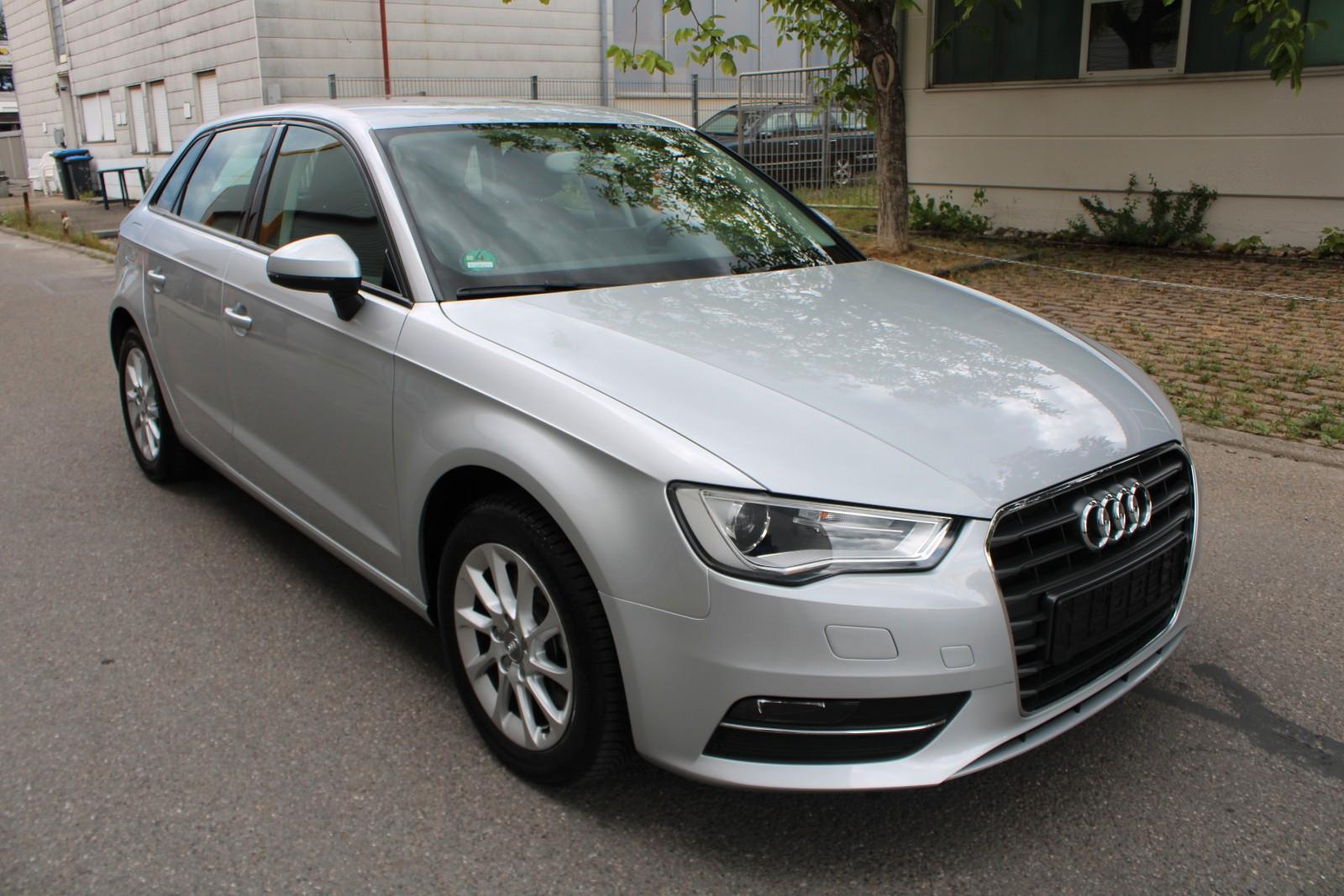 Audi A3 1,8TFSI*SPORTBACK*ATTRACTIO*S-tronic*10.000KM