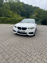 BMW M235i xDrive Scheckheft 8-fach H&K  Deutsch Voll - BMW M235: Coupé