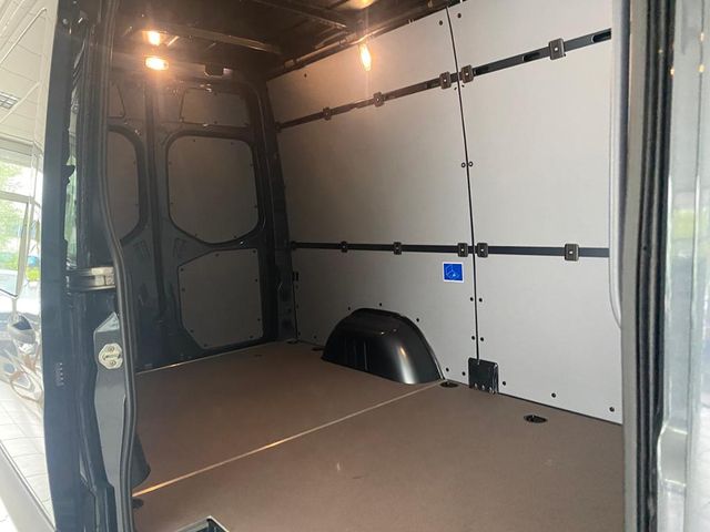 Sprinter 317 CDI 9G Hoch Standard AHK Navi Distr