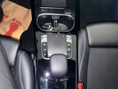 MERCEDES-BENZ A 180 Progressive Limousine - Thumbnail 20