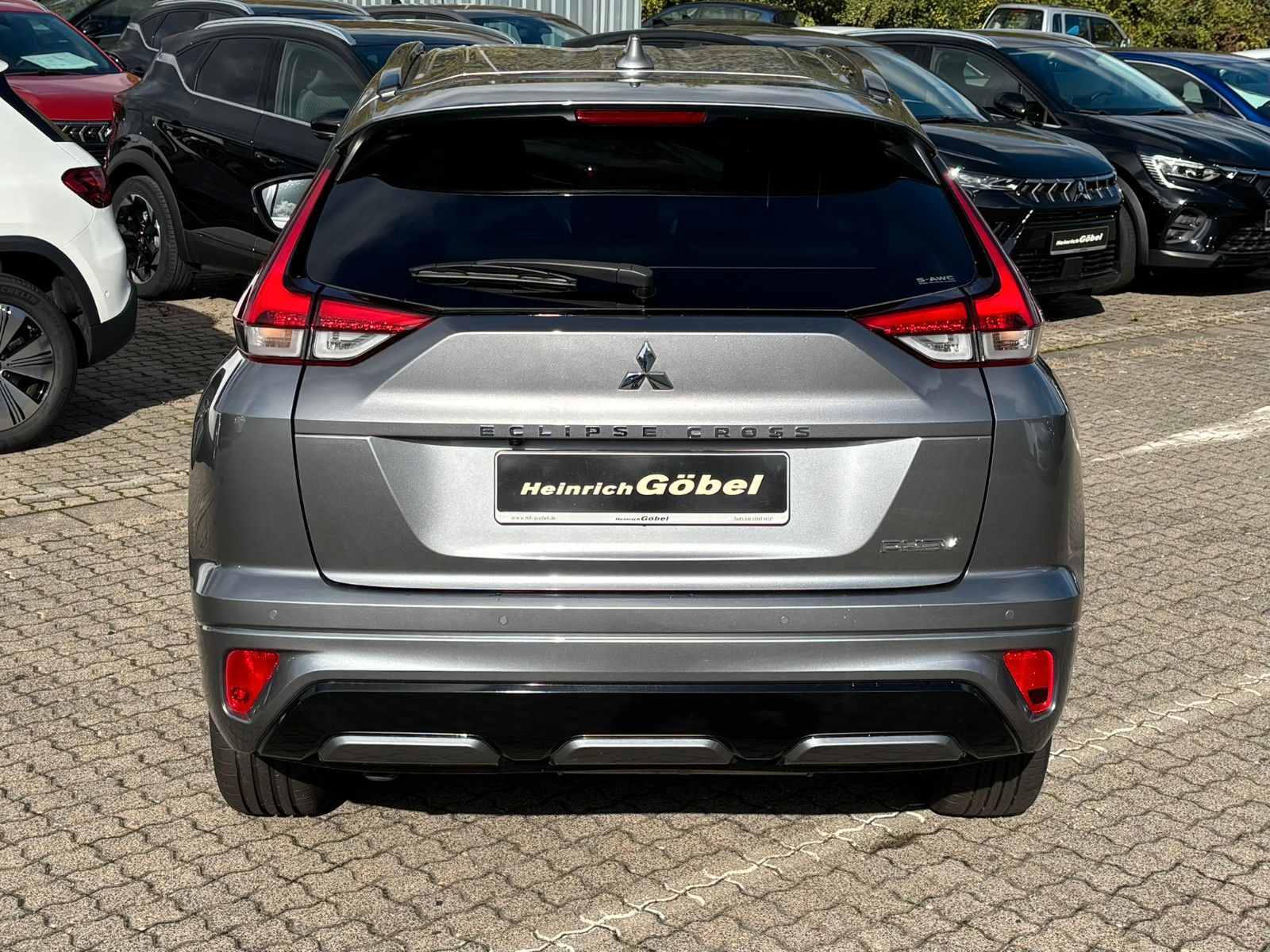 Fahrzeugabbildung Mitsubishi Eclipse Cross PHEV PLUS