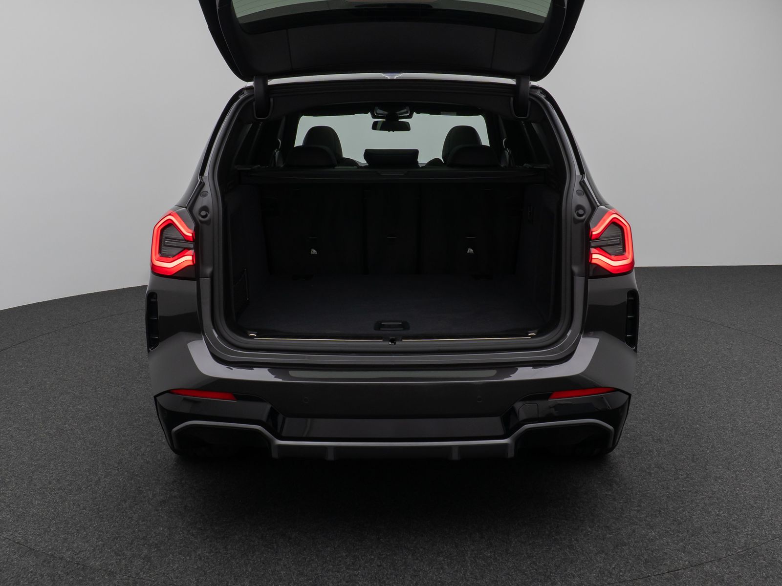 Fahrzeugabbildung BMW iX3 Impressive M Sport Panorama 360°HUD DAB H/K