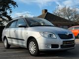 Skoda Fabia 1.4l Combi Style Edition*SHZ*PDC*TEMPOMAT* - gebrauchte Skoda Fabia aus dem Jahr 2009