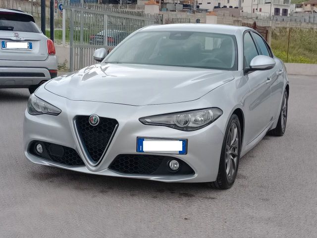 Alfa Romeo Giulia 2.2 Turbodiesel 150 CV AT8