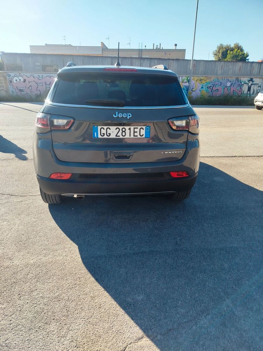 Jeep Compass 1.6 Multijet II 2WD Limited imagem 3