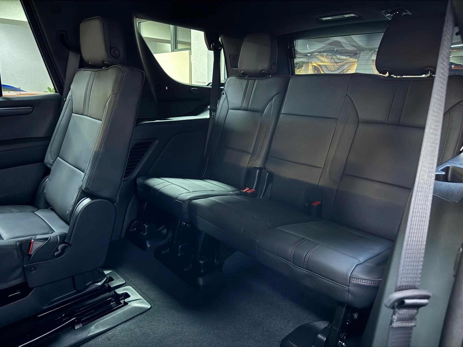 Fahrzeugabbildung Chevrolet 2026 TAHOE 6.2 ECOTEC RST 4x4-22"-NAV