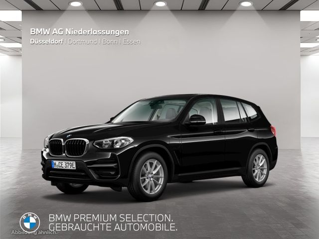 BMW X3 xDrive30e Navi AHK Pano.Dach PDC Sitzheizung