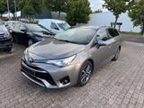 Toyota Avensis Touring Sports Business Edition - Toyota Avensis: Business Edition