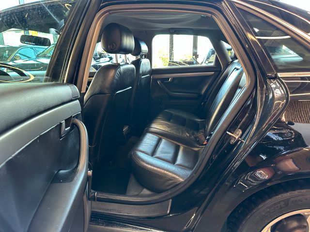 Audi A4  *TÜV 0228*KLIMAAUTOMATIK*SitzHZ*VOLL-LEDER*