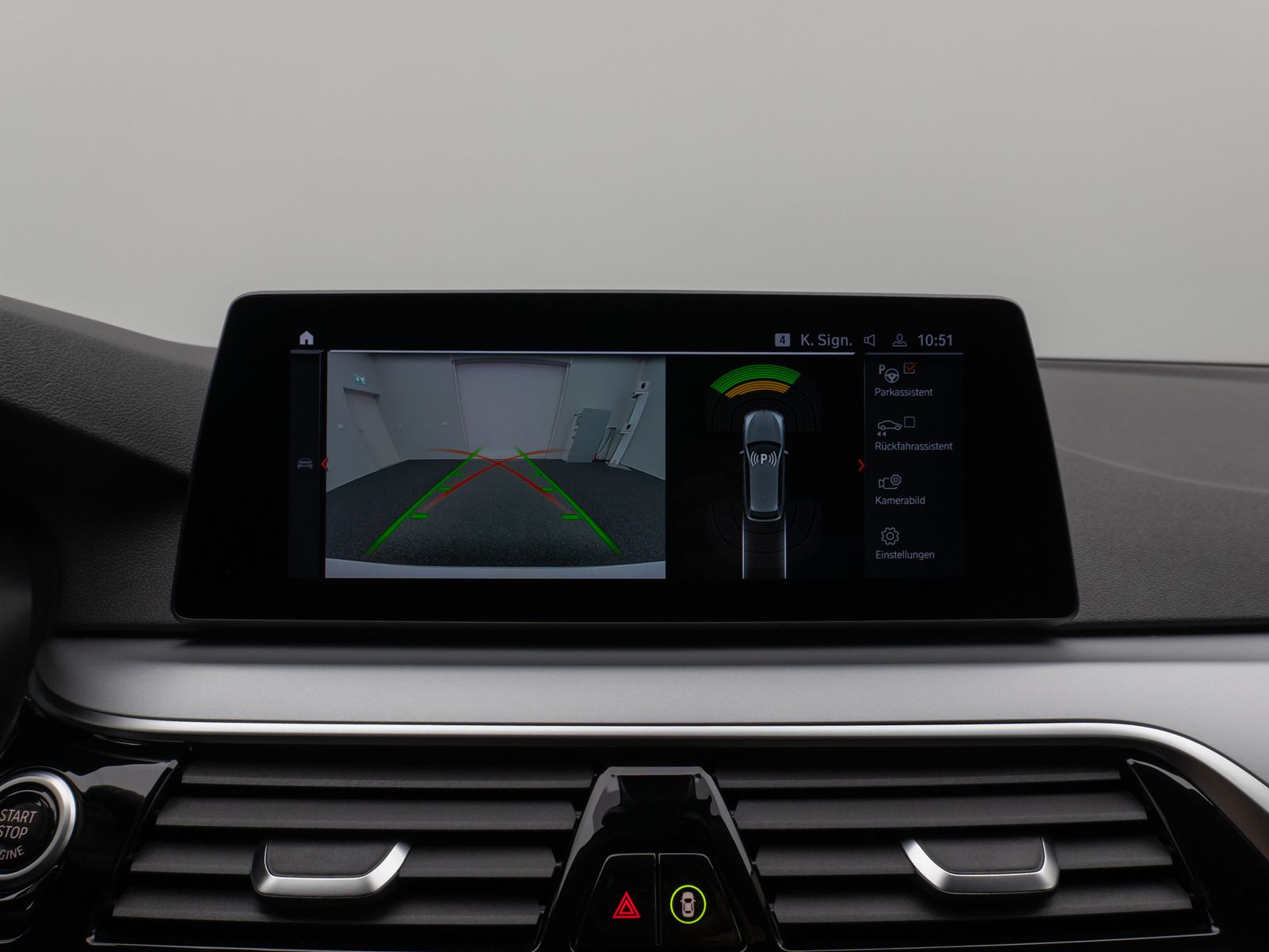 Fahrzeugabbildung BMW 520d Kamera DAB CockPitPlus Alarm Sport LED