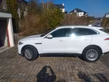 Jaguar F-Pace 20d AWD Prestige Automatik Prestige - Jaguar F-Pace von privat