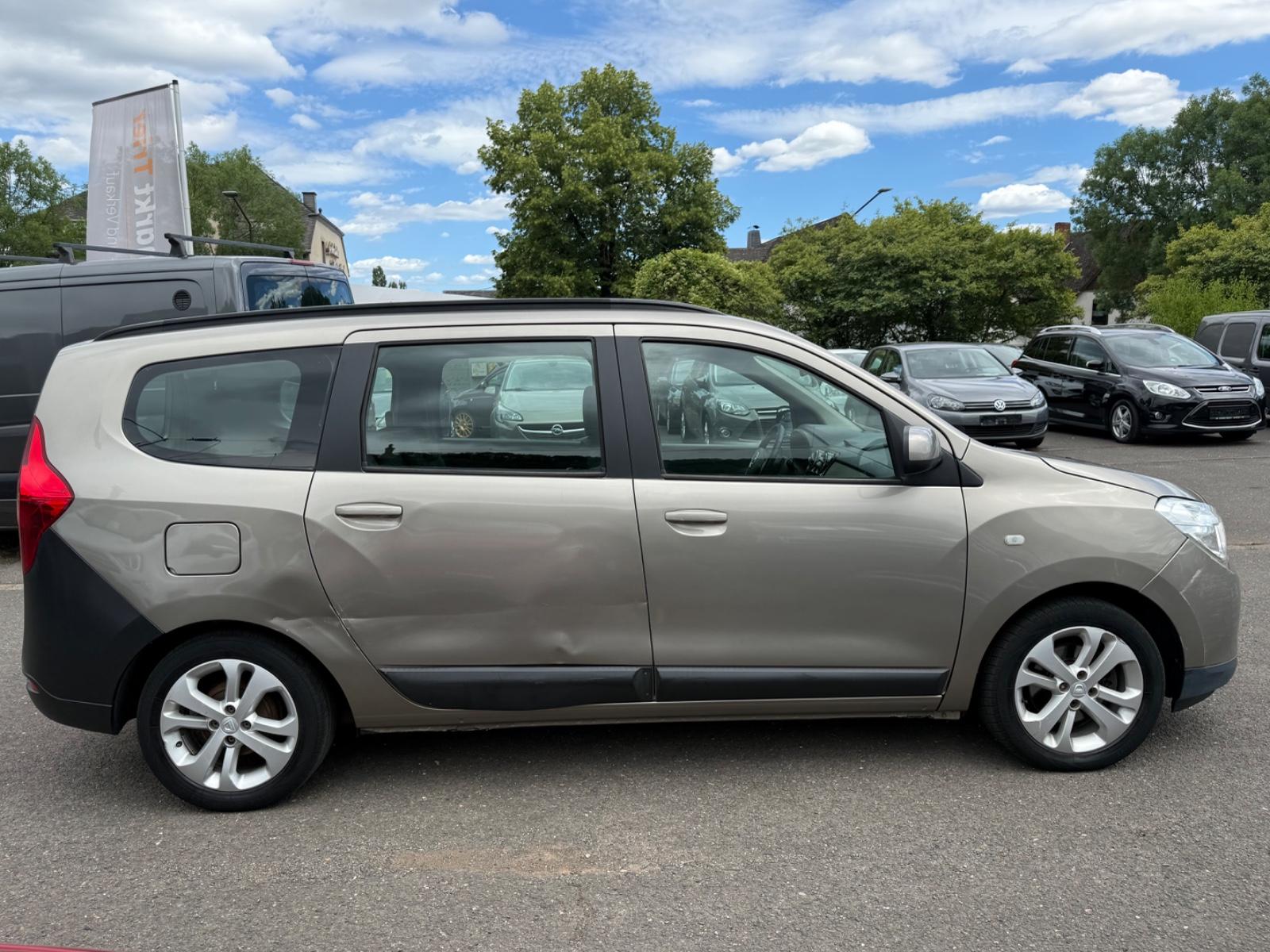 Dacia Lodgy 2013 — photo 6