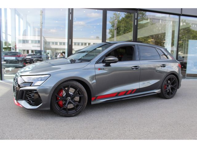 RS3 Sportback  Mtrx*Pano*SpAGA*B&O*Carbon*DesROT