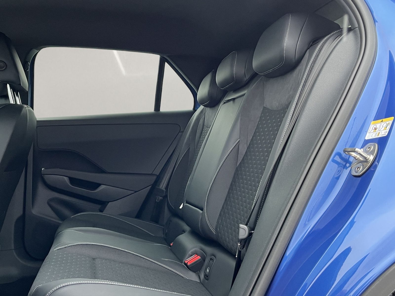 Volkswagen T-Roc - Bild 10