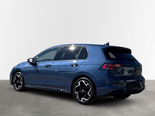 Golf 2.0 TDI DSG R-LINE AHK+LED+NAVI.+KAMERA+ACC