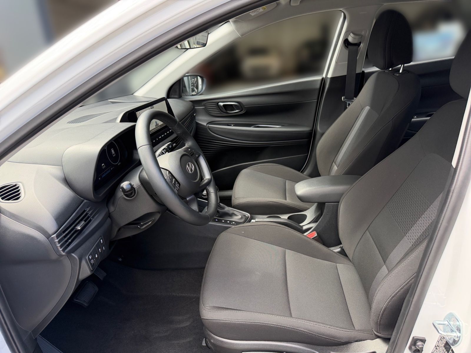 Fahrzeugabbildung Hyundai i20 1.0 T-GDI 7-DCT Trend Navi Allwetter