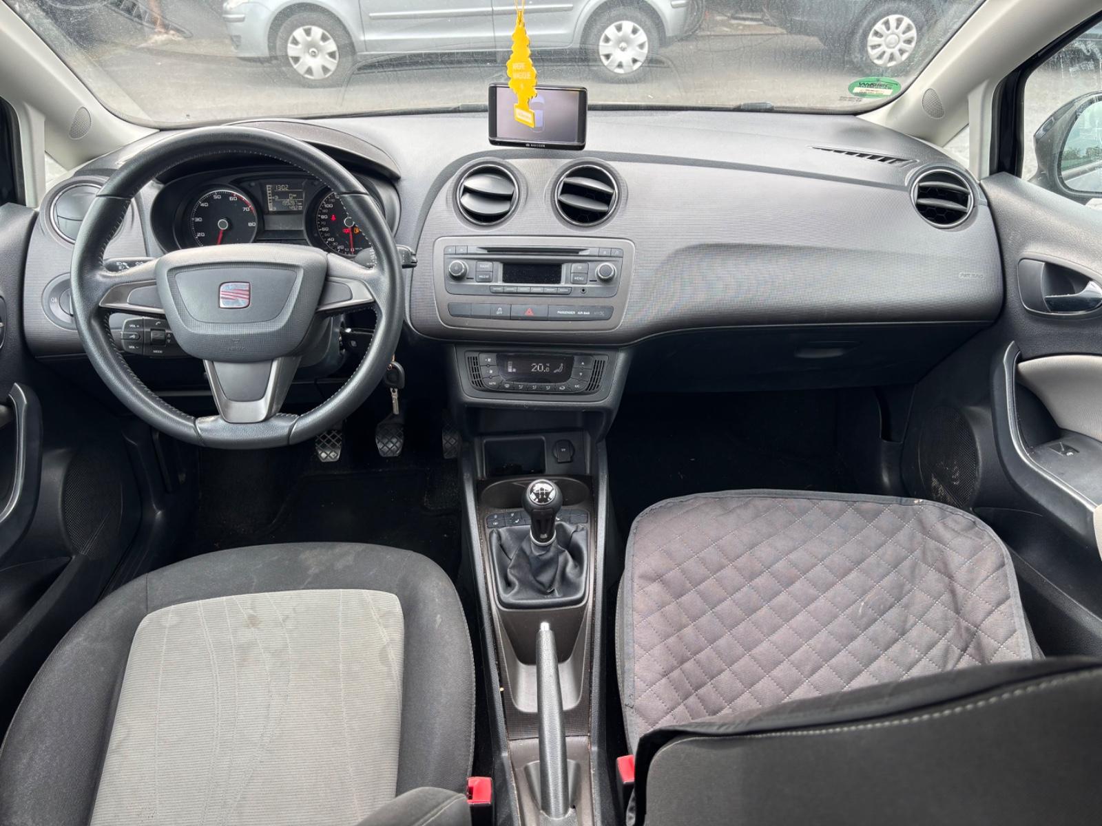Seat Ibiza 2013 — photo 13