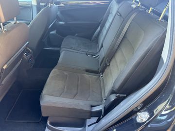 Volkswagen Tiguan Allspace - 11