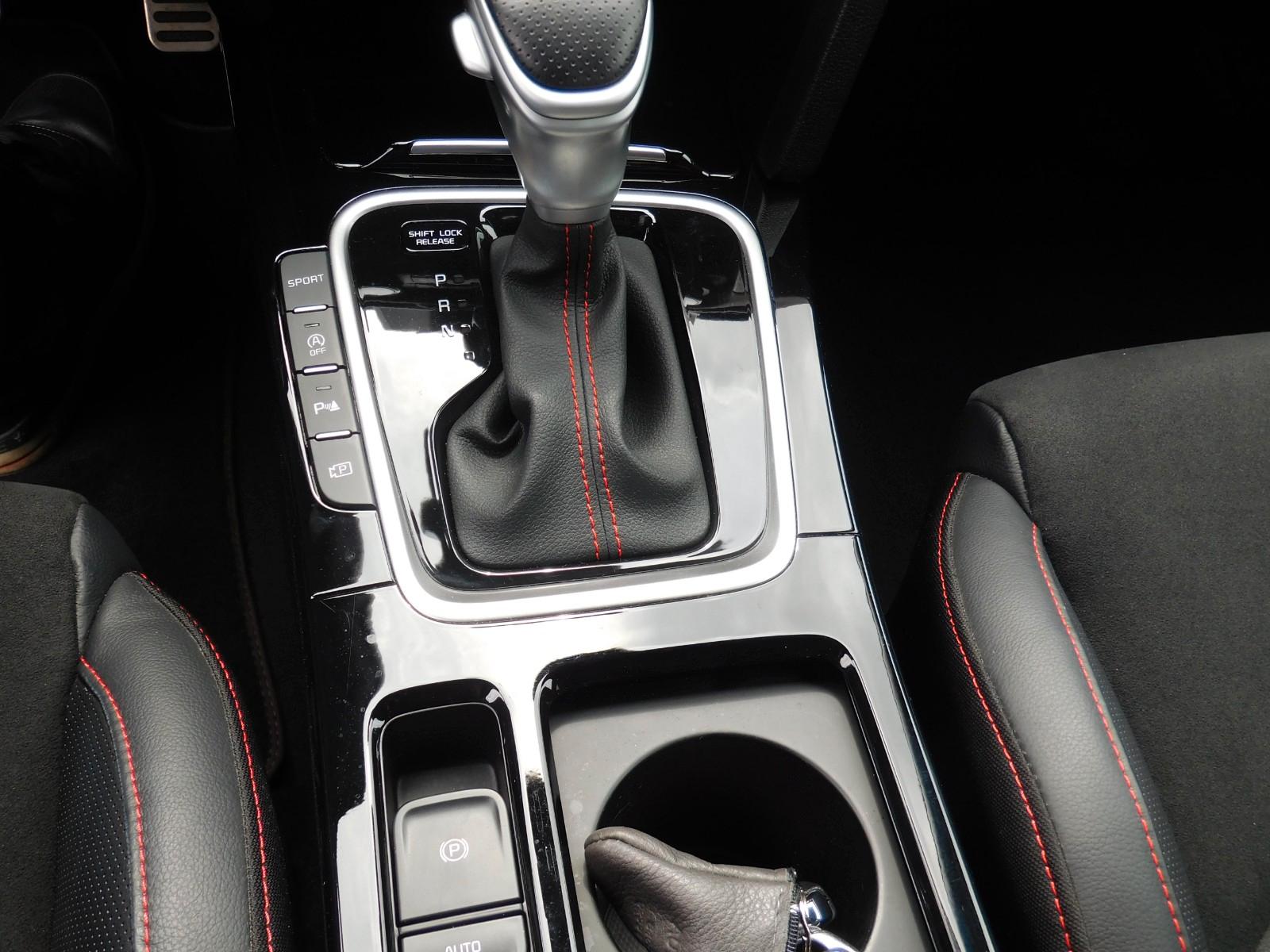 Kia ProCeed 1.6T-GDI DCT7 GT*LED*NAV*KAM*ACC