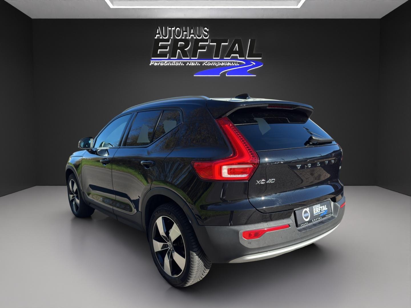 Volvo XC40 T3 Momentum Pro 2WD Navi Digitales Cockpit 
