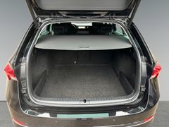 Fahrzeugabbildung Skoda Octavia Combi Style DSG Navi LED ACC Lane Kamera