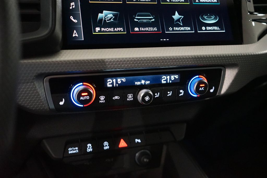 AUDI A1 Sportback 40 TFSI | 2x S line | SONOS | 18" AUDI A1 Sportback 40 TFSI | 2x S line | SONOS | 18"