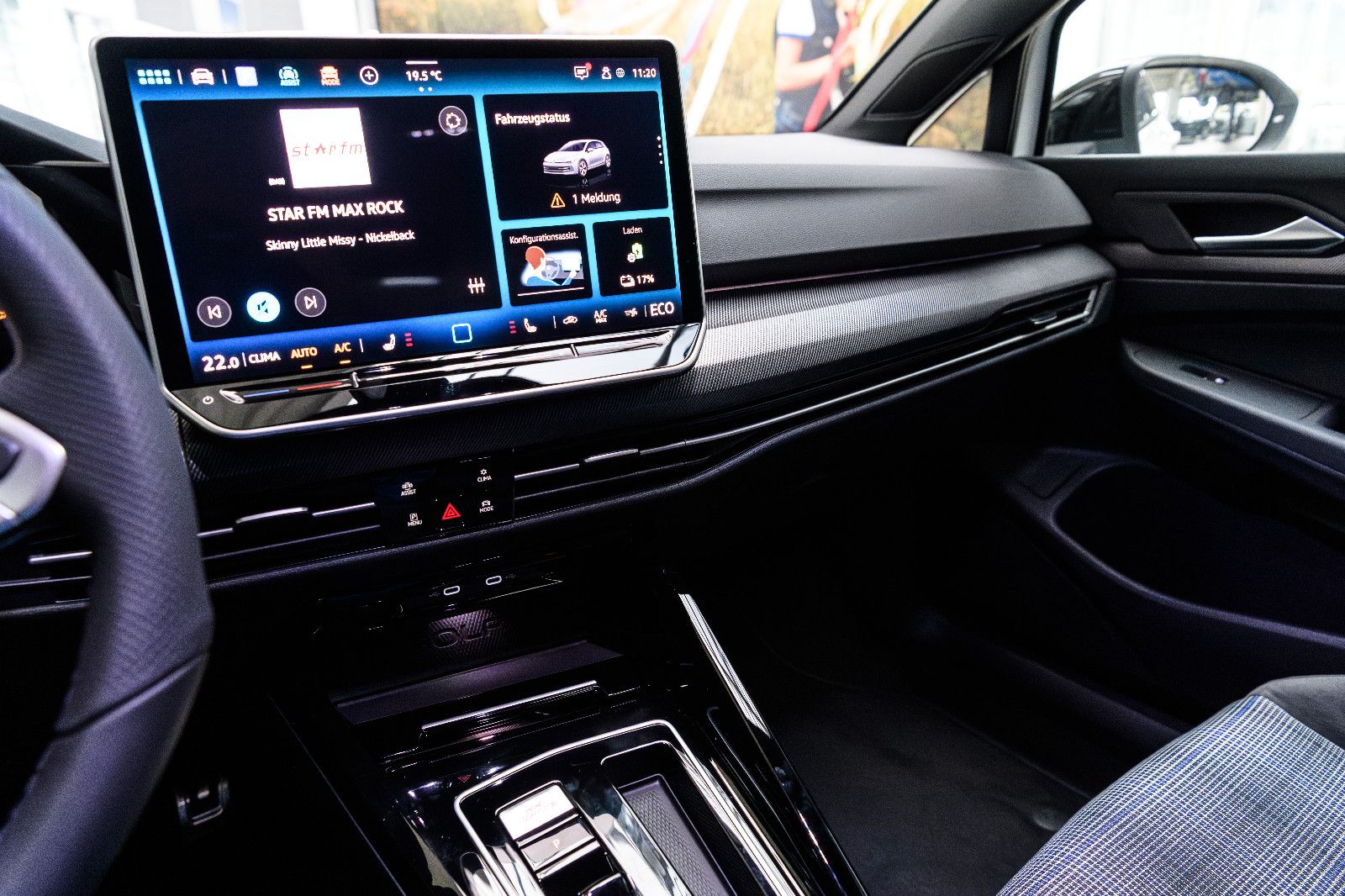 Fahrzeugabbildung Volkswagen Golf GTE BLACK-STYLE+ IQ-LIGHT