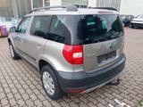Skoda Yeti Active Plus Edition 4x4 *DSG*AHK*2.Hand* - Skoda Yeti: Allradantrieb, Dsg