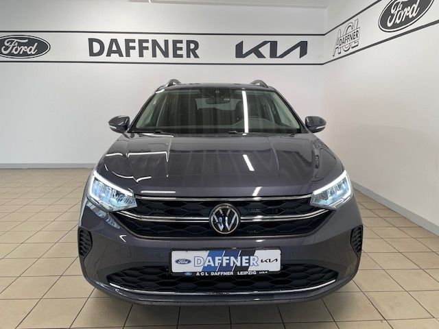 Fahrzeugabbildung Volkswagen Taigo Life AUTOMATIK LED DAB SHZ SpurhalteASS