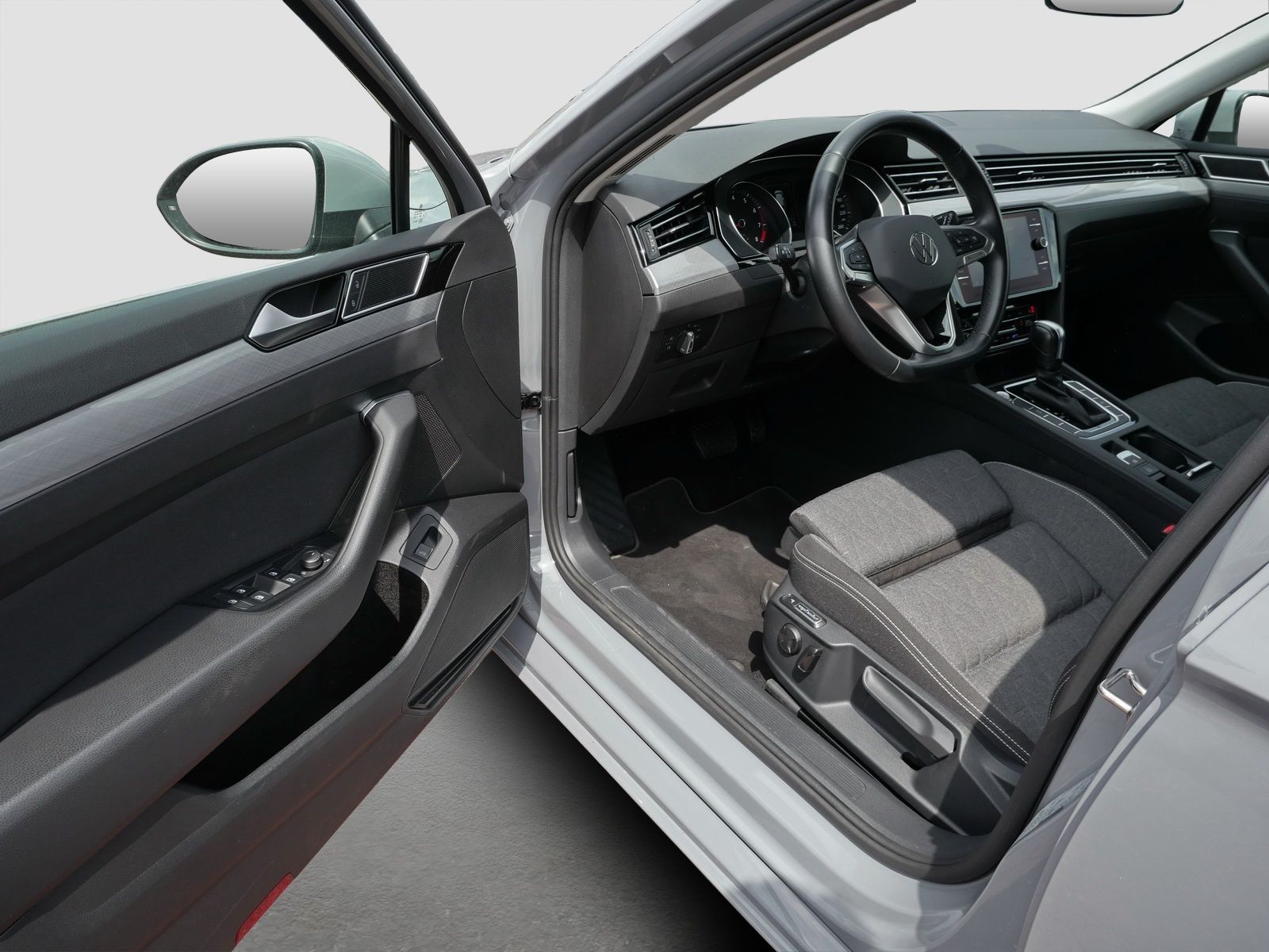 Volkswagen Passat Variant - Bild 14