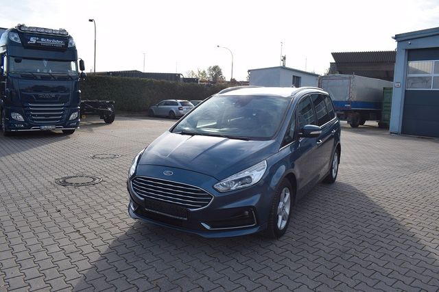 Ford Galaxy Titanium