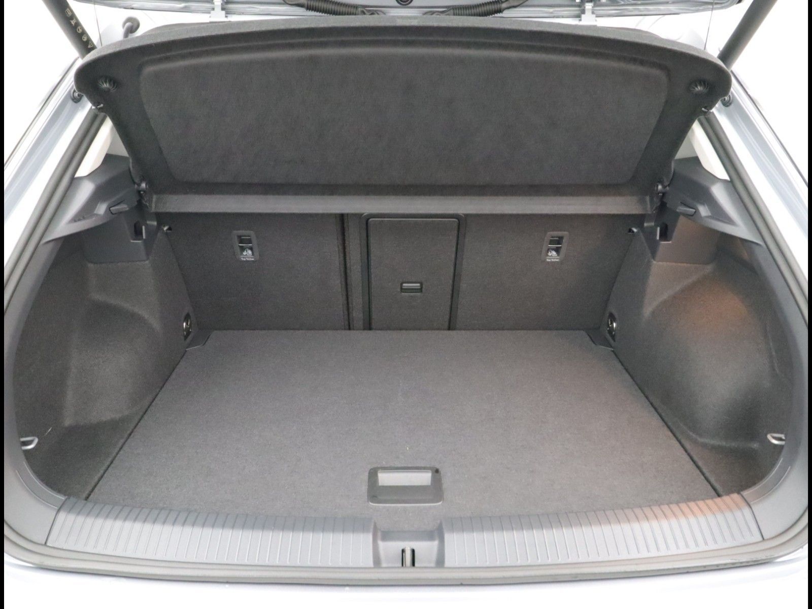 Volkswagen T-Roc - Bild 13