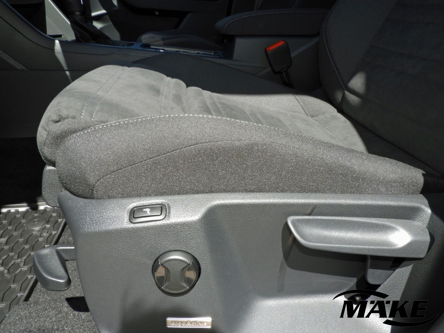 Touran Comfortline 2.0 TDI DSG 5-Si. AHZV STDHZG