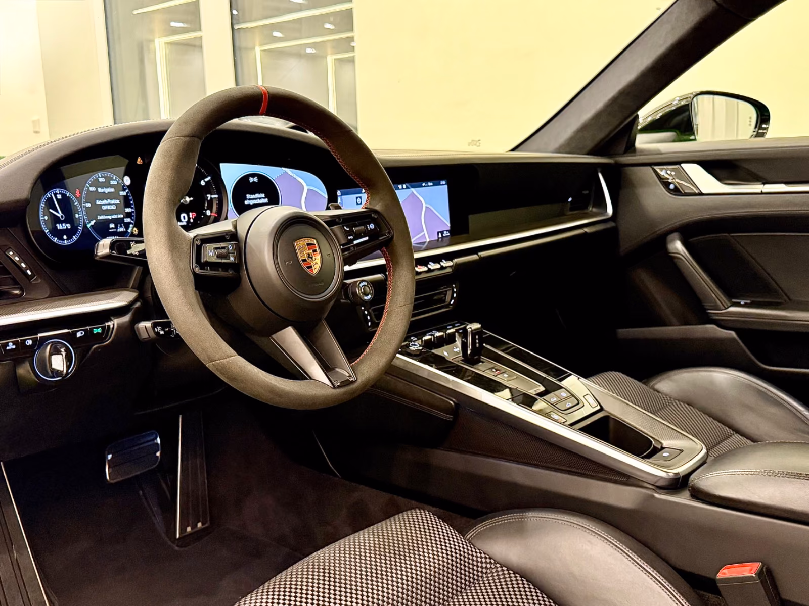 Porsche 911 / 992 Carrera 4 S Sport Chrono Pano/Matrix